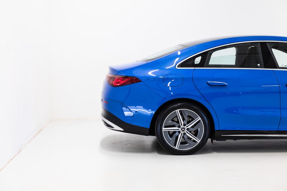 Mercedes CLA250+ EQ AMG Advance Plus 4d