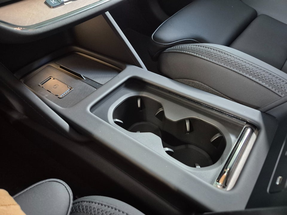 Volvo ES90 Extended Range Plus 4d