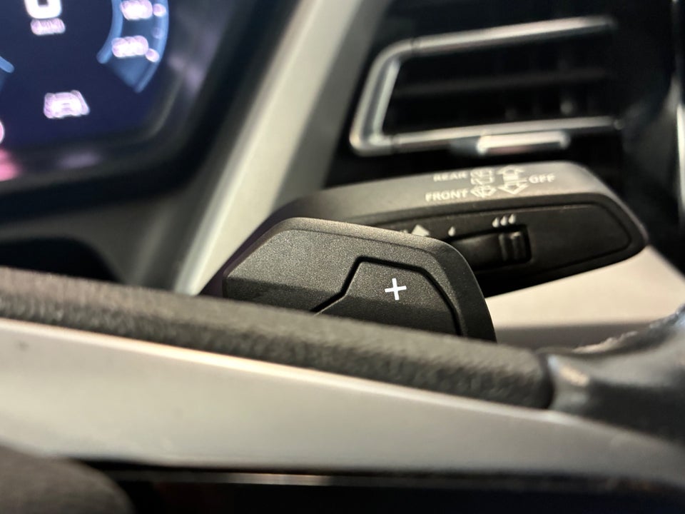 Audi Q4 e-tron 40 Advanced 5d