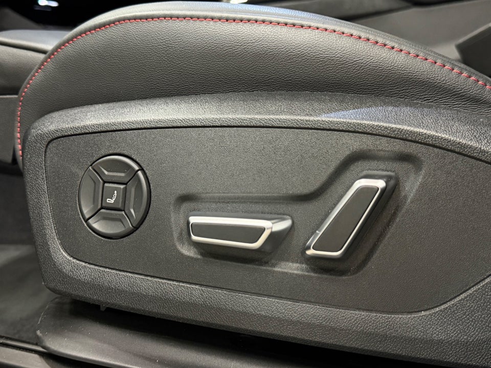 Audi Q6 e-tron Edition One S-line quattro 5d