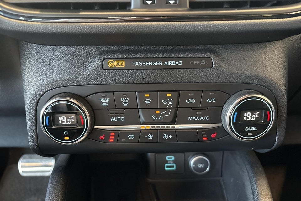 Ford Kuga 2,5 PHEV ST-Line X CVT 5d