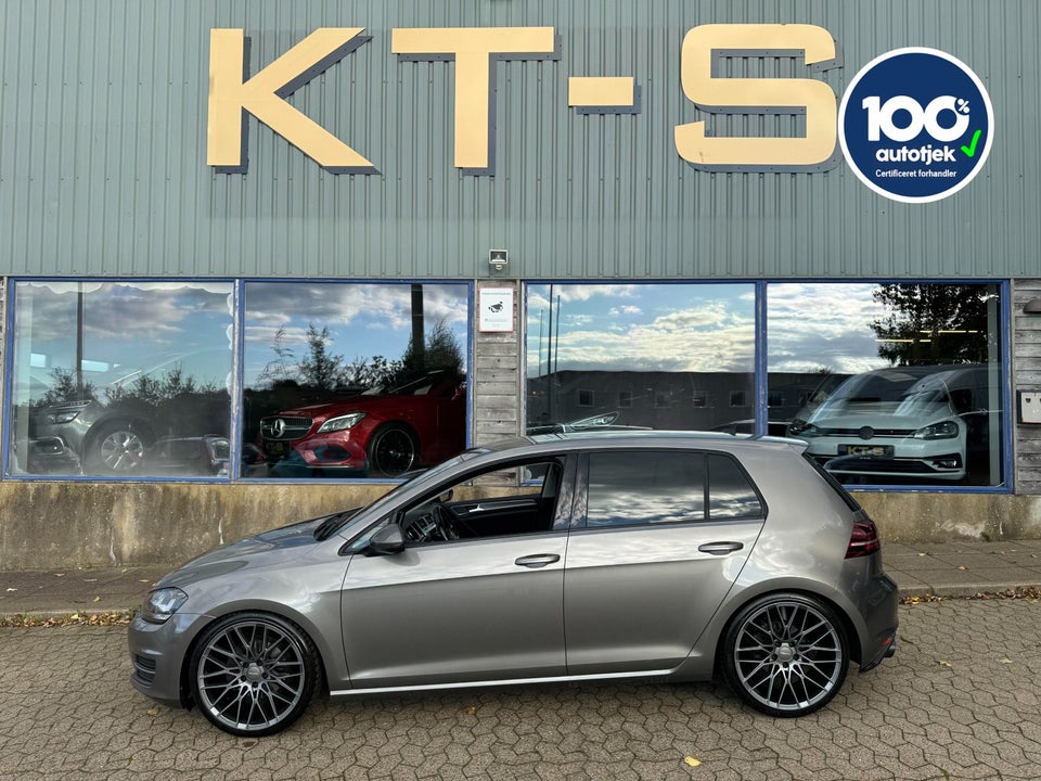 VW Golf VII 1,6 TDi 105 Comfortline BMT 5d