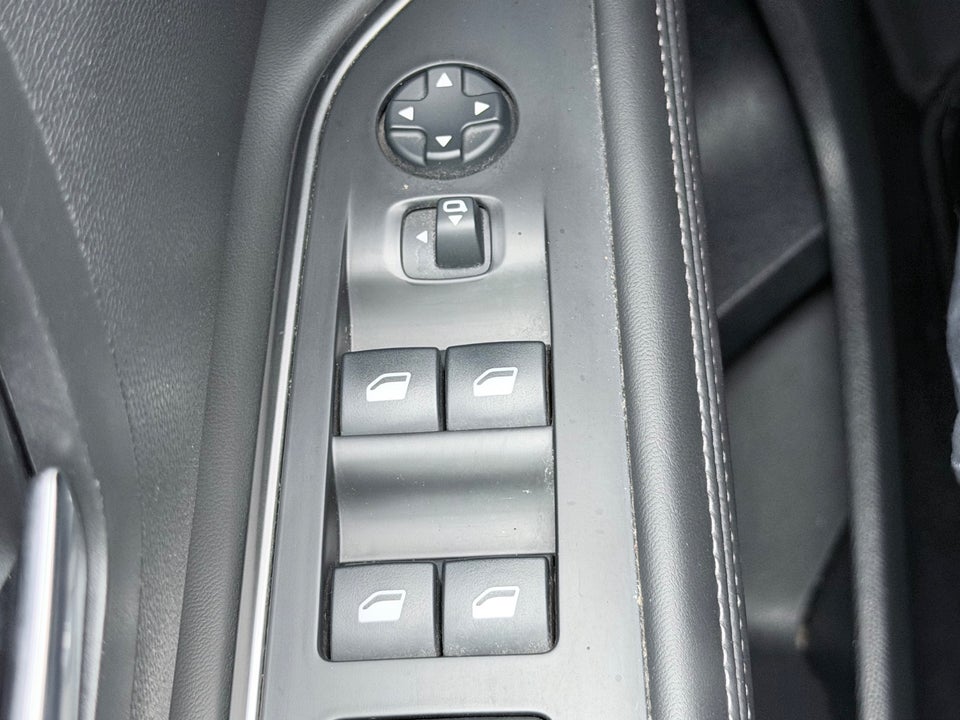 Peugeot 5008 1,5 BlueHDi 130 Allure 7prs 5d