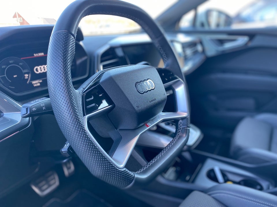 Audi Q4 e-tron 45 Ultra S-line 5d