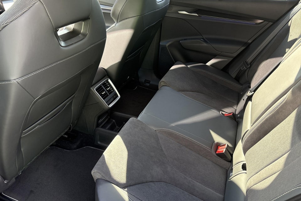 Skoda Elroq 60 iV Sportline 5d