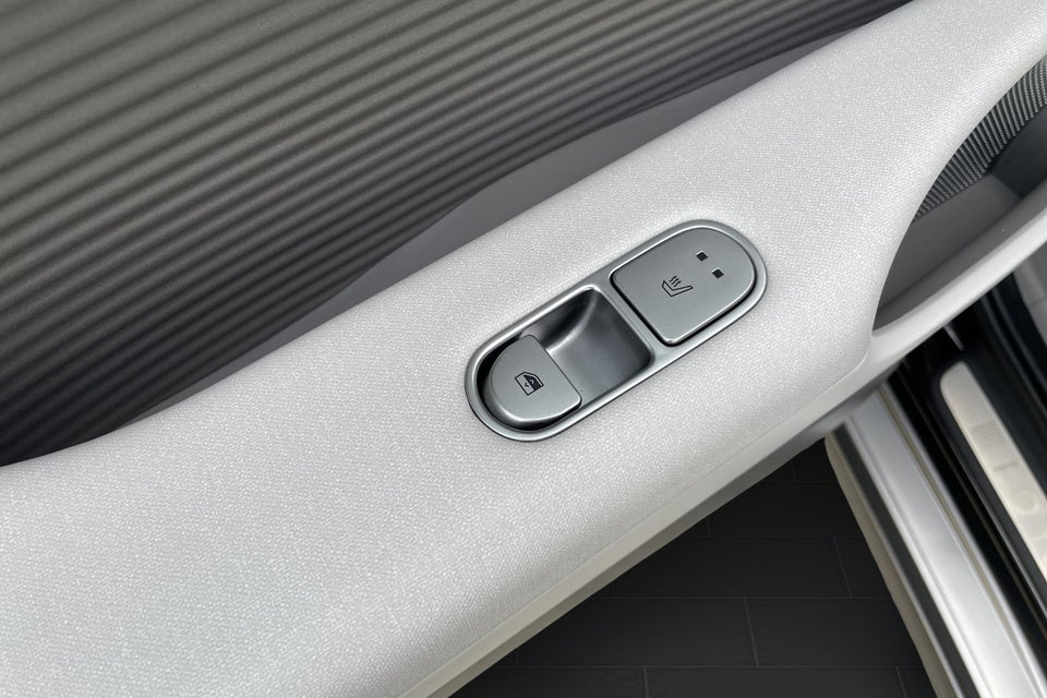 Hyundai Ioniq 6 77 Ultimate AWD 4d