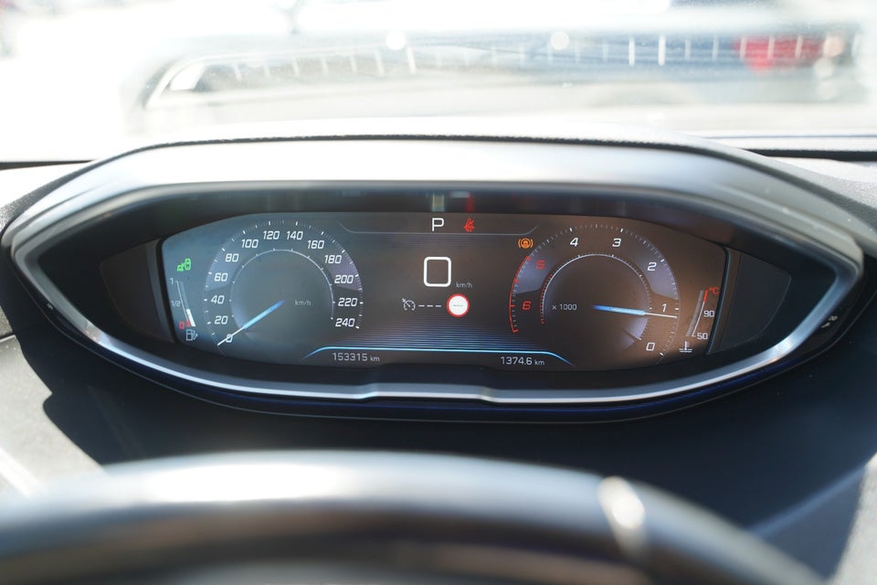 Peugeot 5008 1,6 BlueHDi 120 Allure EAT6 7prs 5d