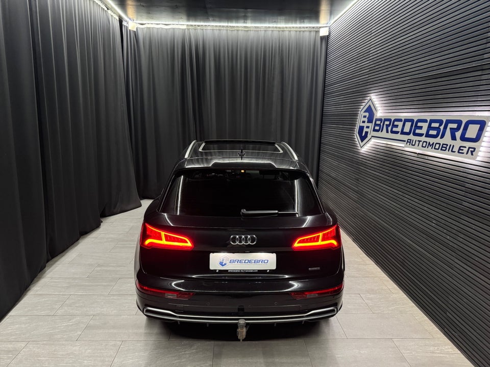 Audi Q5 2,0 TDi 190 S-line quattro S-tr. 5d