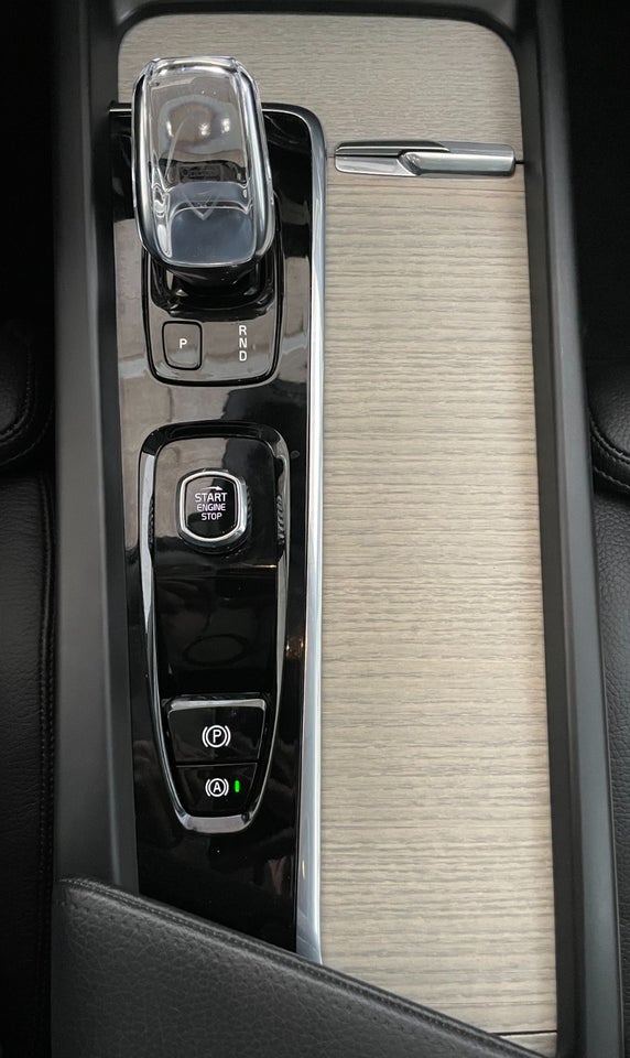 Volvo XC60 2,0 T6 ReCharge Inscription aut. AWD 5d