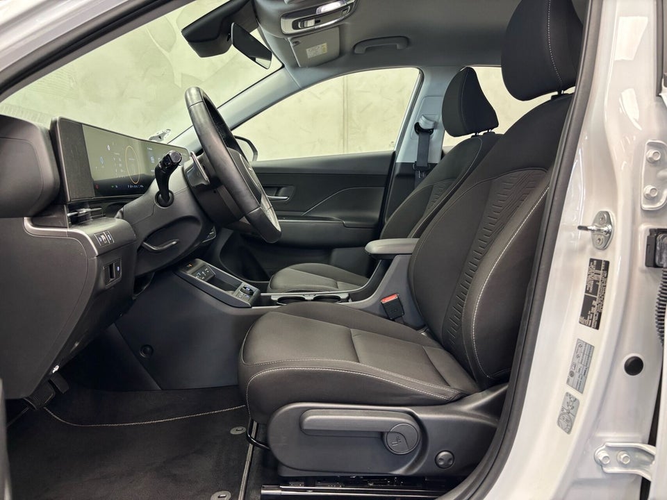 Hyundai Kona 65 EV Essential 5d