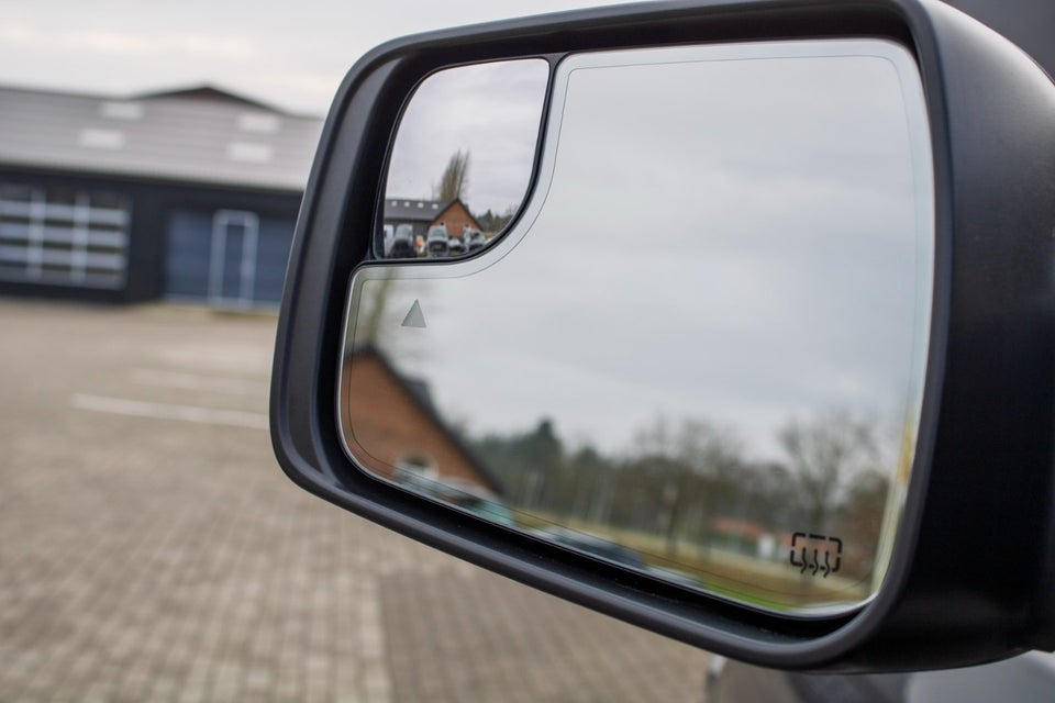 Dodge RAM 1500 5,7 V8 Hemi eTorque Limited Night aut. 4d