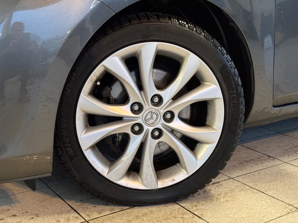 Mazda 3 2,0 Premium 5d