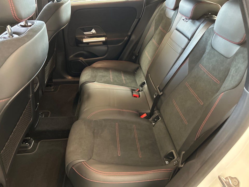 Mercedes EQA250 AMG Line 5d