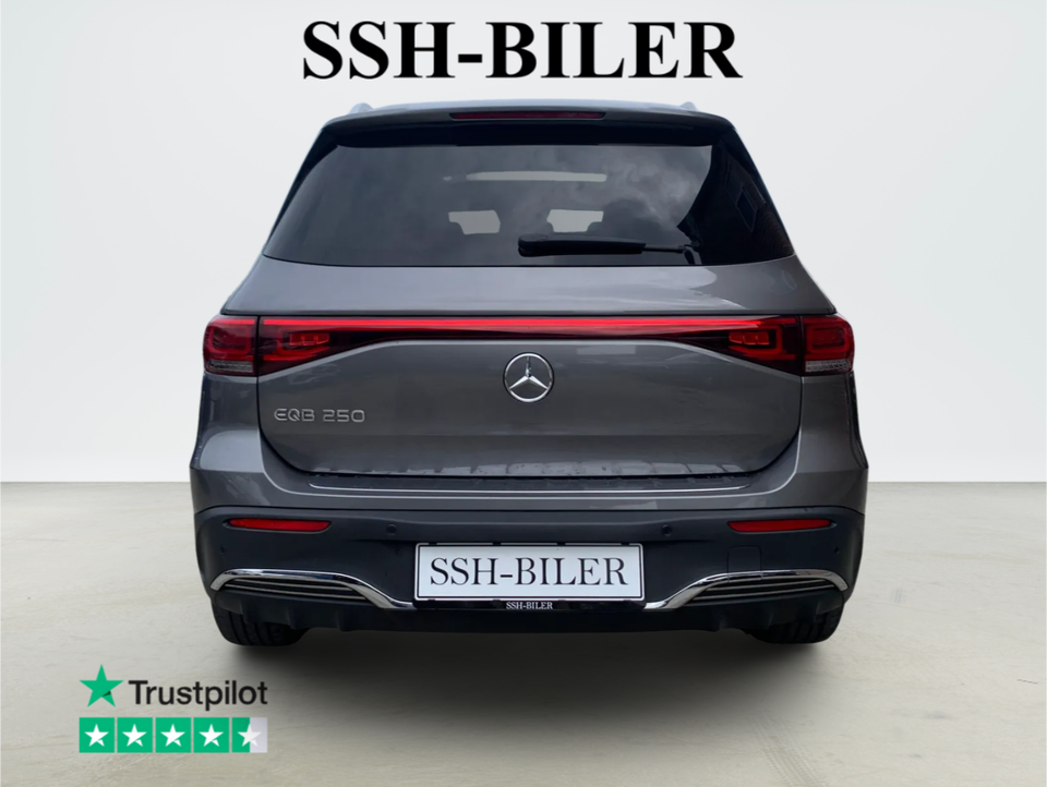 Mercedes EQB250 AMG Line 7prs 5d