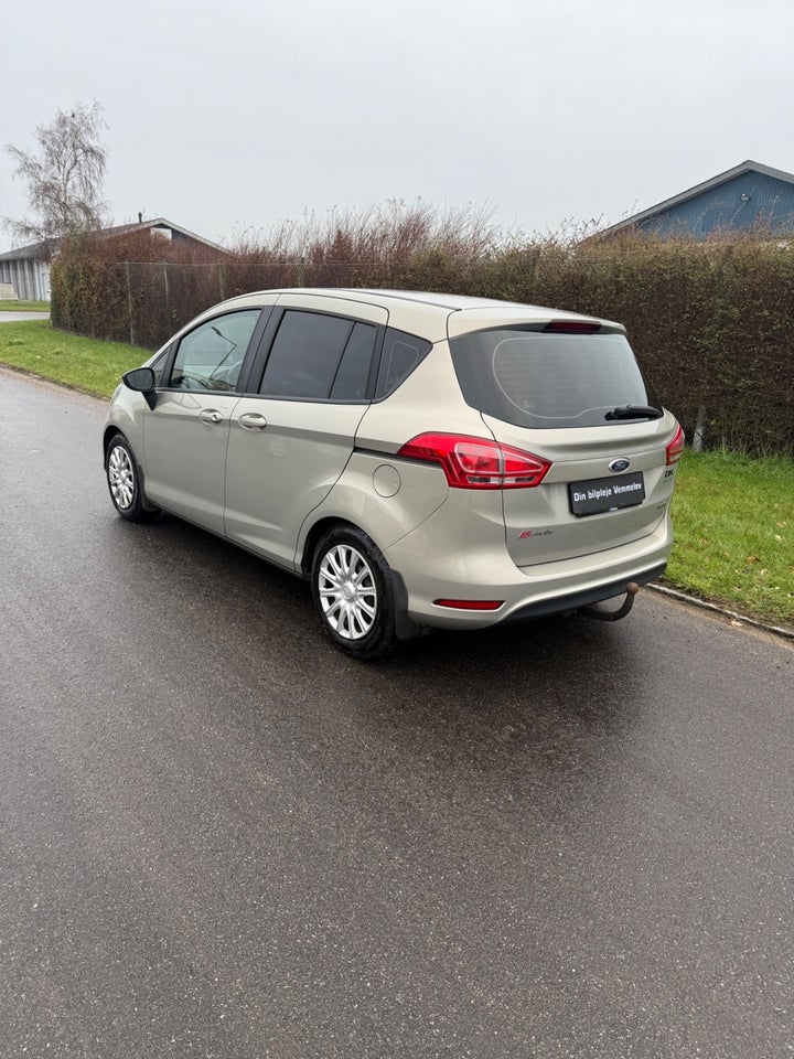 Ford B-MAX 1,0 SCTi 100 Titanium 5d