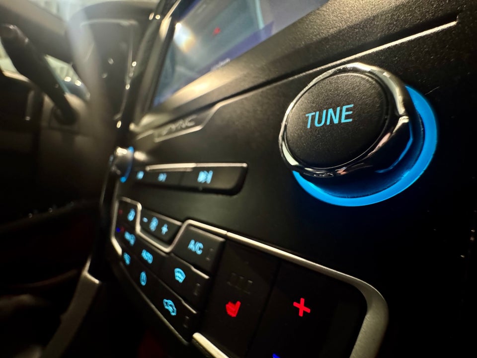 Ford Mondeo 2,0 EcoBlue ST-Line stc. aut. 5d