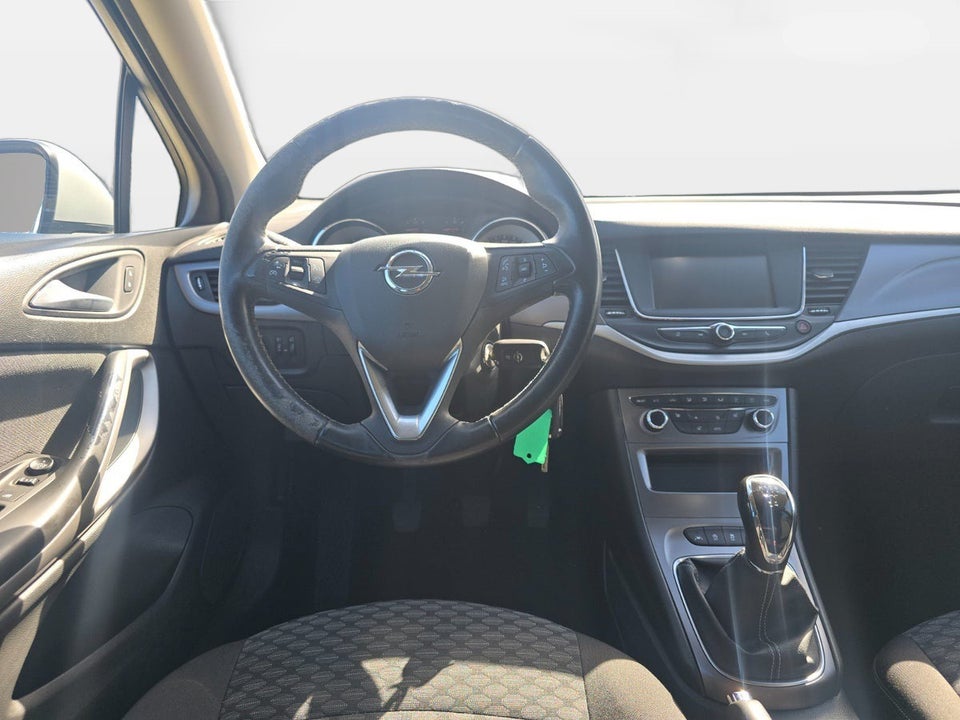 Opel Astra 1,0 T 105 Enjoy 5d