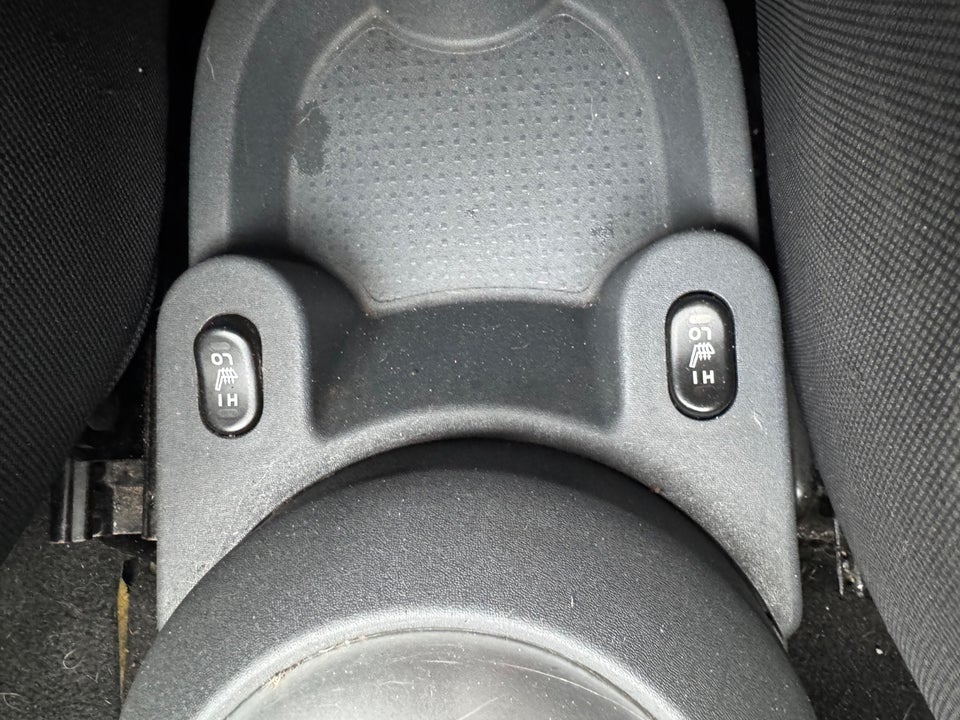 Mitsubishi Colt 1,3 Invite Coolpack aut. 5d