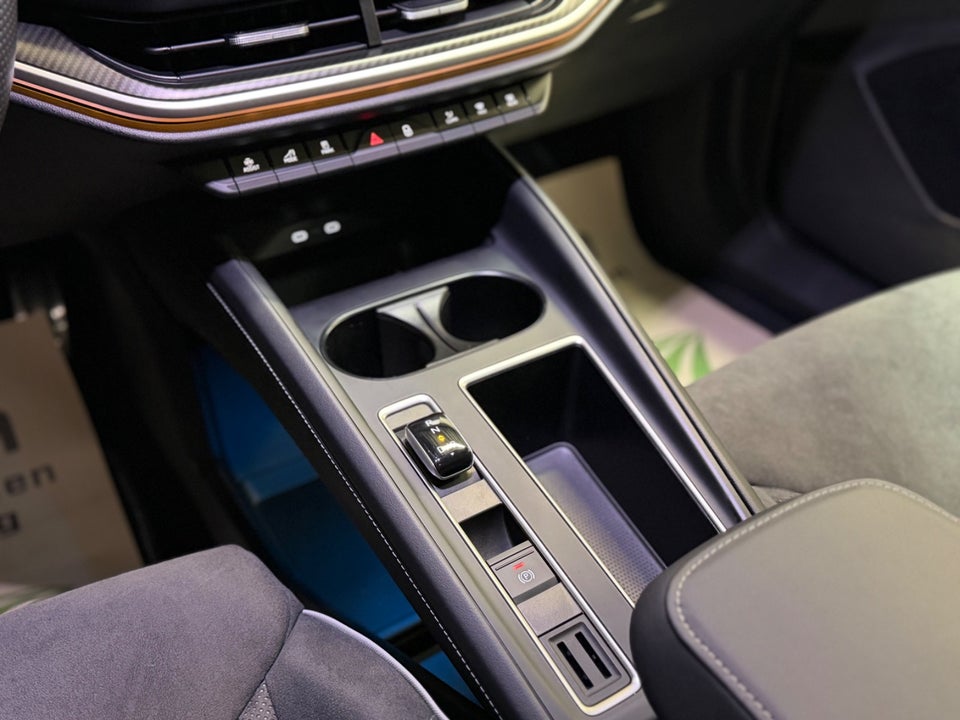 Skoda Elroq 60 iV Sportline 5d