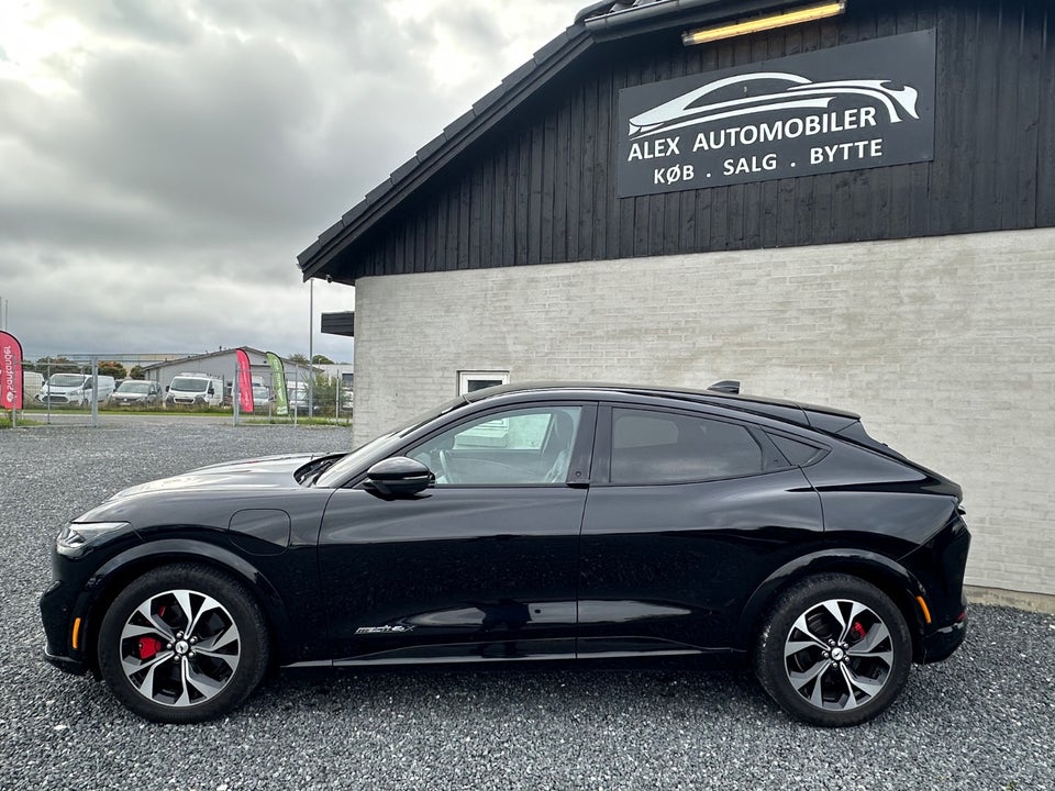 Ford Mustang Mach-E 91 Extended Range AWD 5d