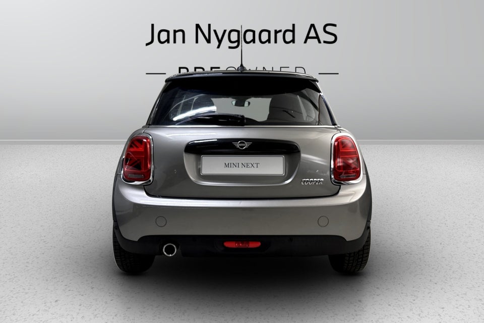 MINI Cooper 1,5 Essential aut. 3d