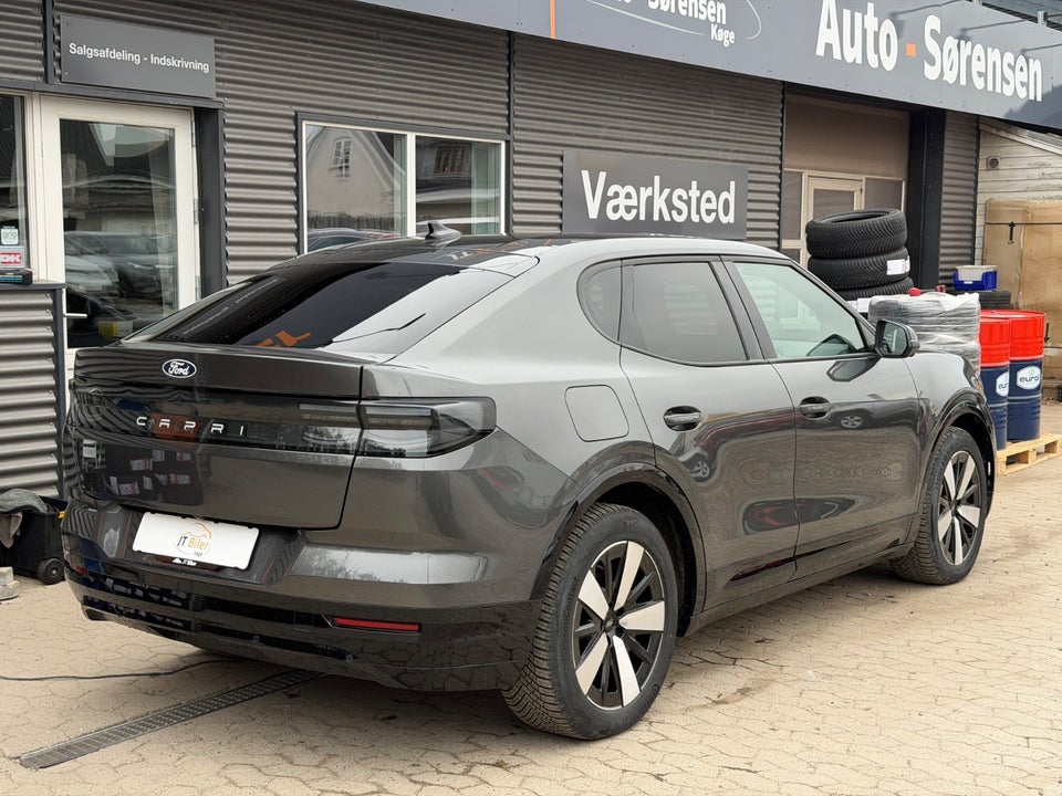 Ford Capri 77 Select Extended Range 5d