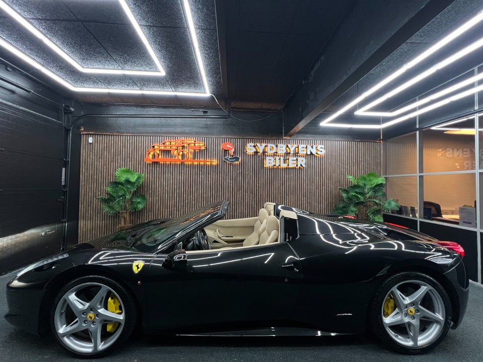 Ferrari 458 4,5 Spider DCT 2d