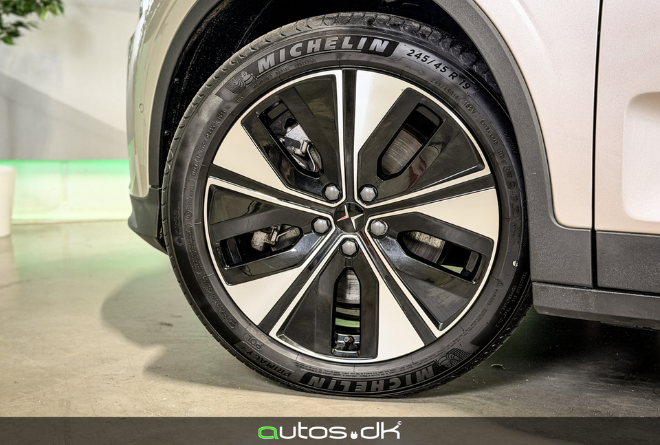 Polestar 2 Long Range 5d