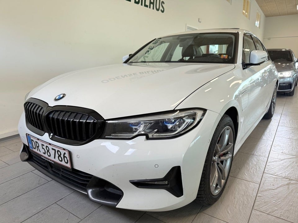 BMW 330e 2,0 Sport Line aut. 4d