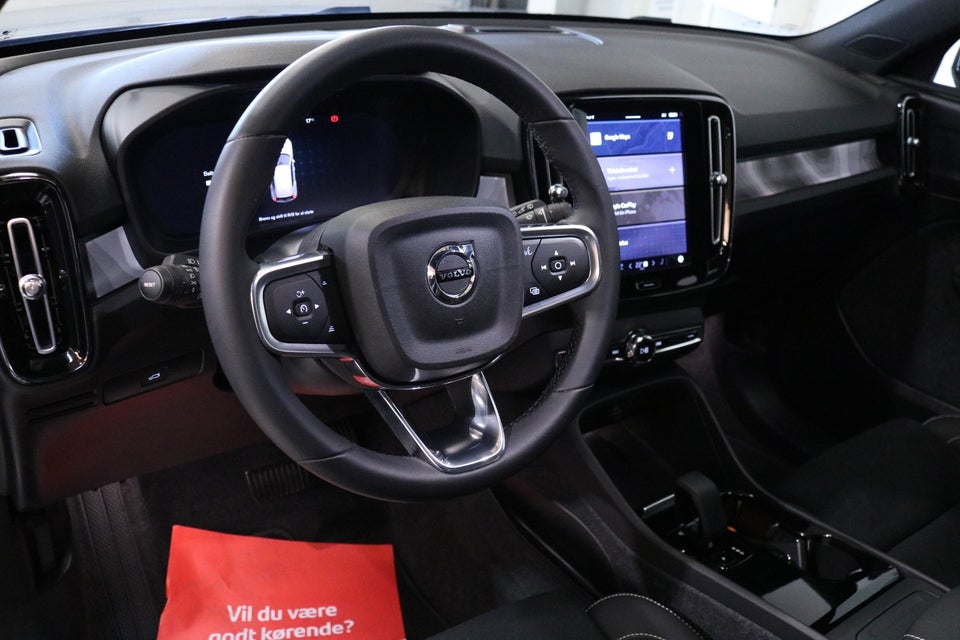 Volvo XC40 ReCharge Extended Range Plus 5d
