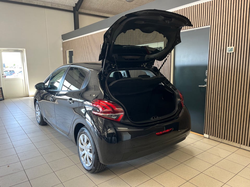 Peugeot 208 1,2 VTi 82 Active 5d