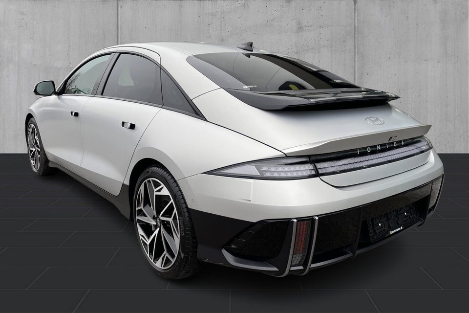 Hyundai Ioniq 6 77 Ultimate AWD 4d