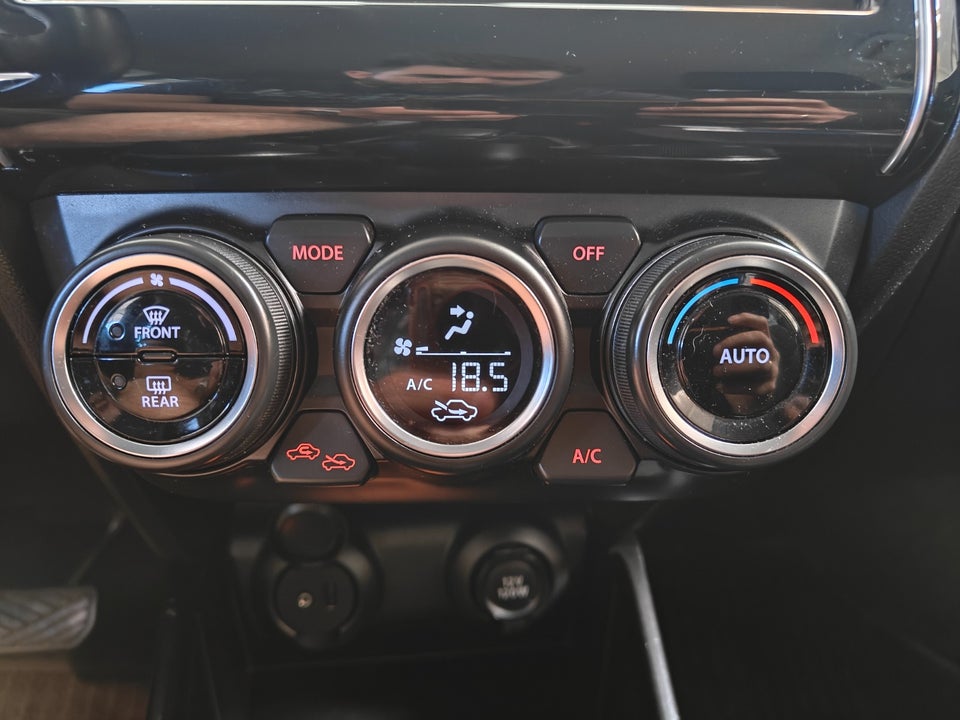 Suzuki Swift 1,2 mHybrid Exclusive CVT 5d