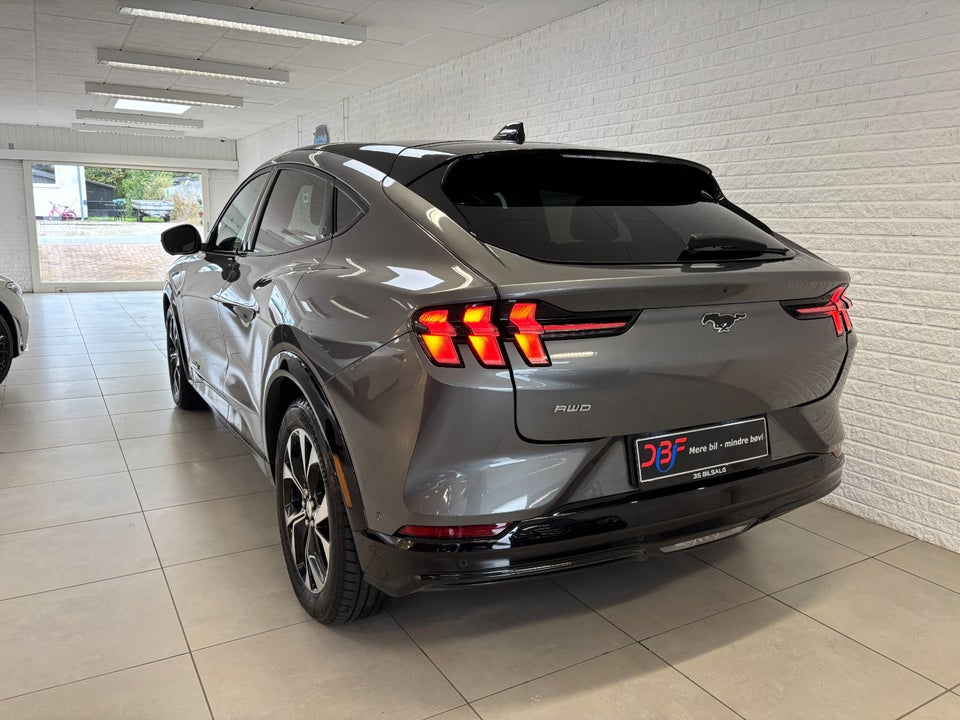 Ford Mustang Mach-E 91 Premium Extended Range AWD 5d