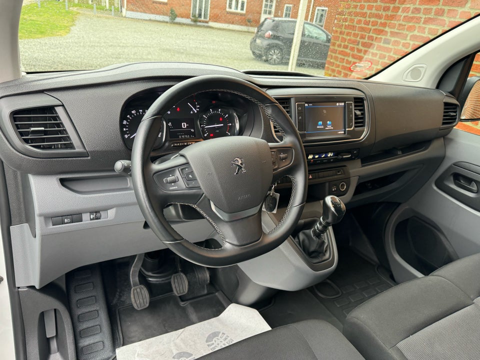 Peugeot Expert 2,0 BlueHDi 144 L2 Premium Van