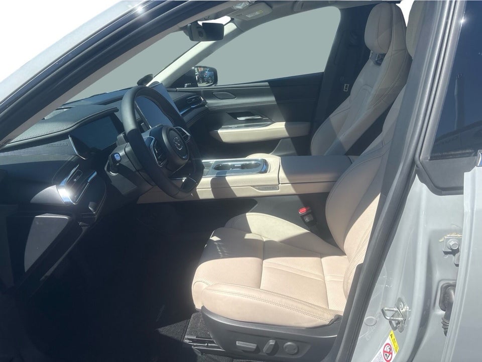 Mazda 6e Takumi Long Range 5d