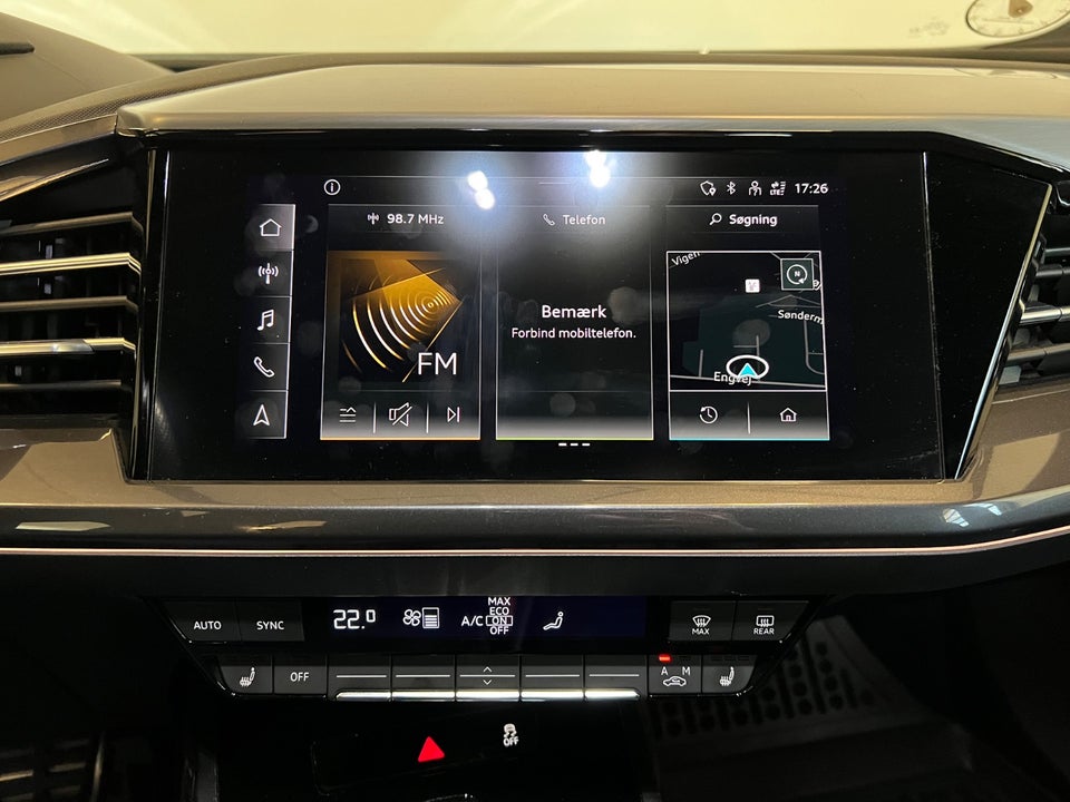 Audi Q4 e-tron 40 S-line 5d