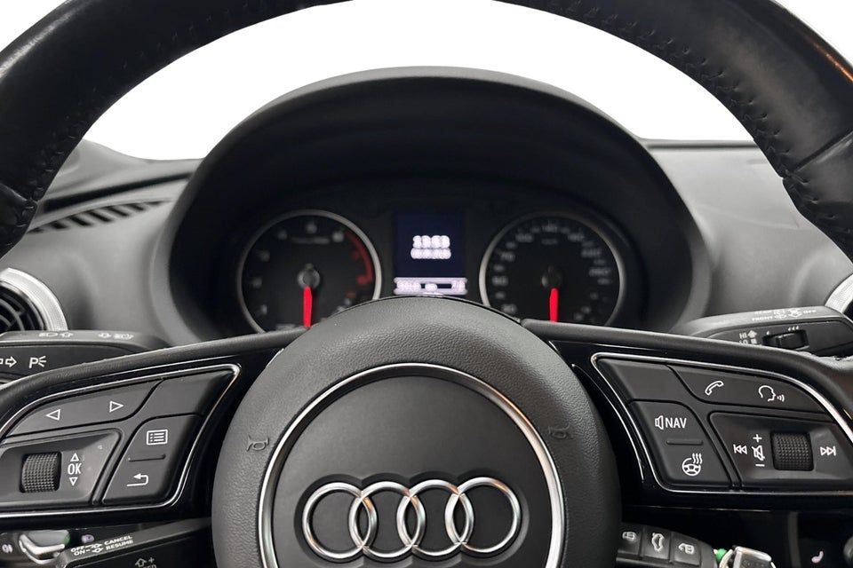 Audi A3 40 TFSi Sport Limited Sportback S-tr. 5d