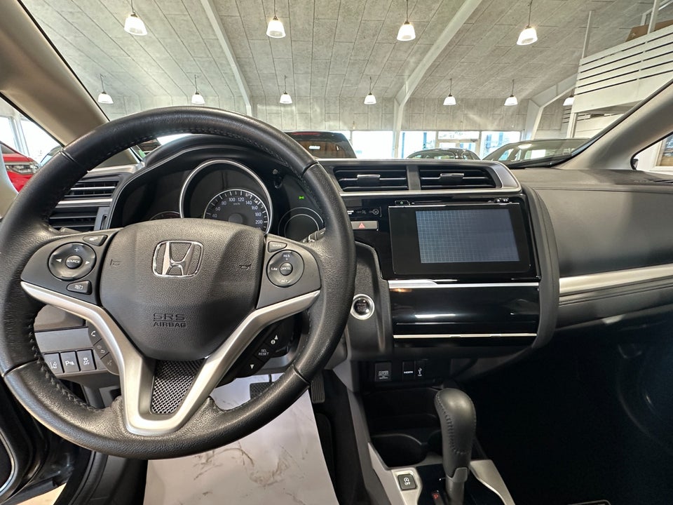 Honda Jazz 1,3 i-VTEC Elegance CVT 5d