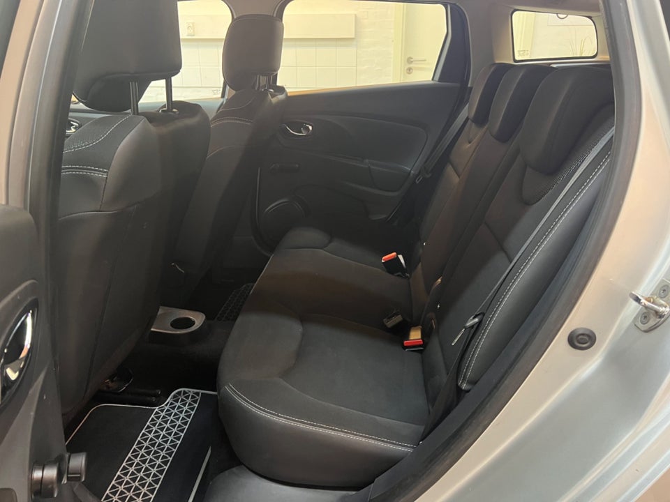 Renault Clio IV 0,9 TCe 90 Expression Sport Tourer 5d