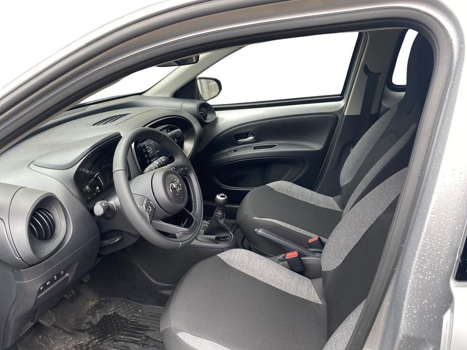 Toyota Aygo X 1,0 Active 5d