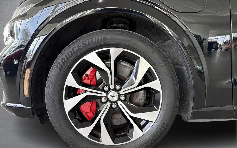 Ford Mustang Mach-E 70 Premium Standard Range AWD 5d