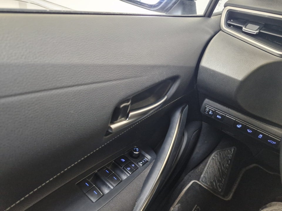 Toyota Corolla 1,8 Hybrid H3 Smart Touring Sports MDS 5d