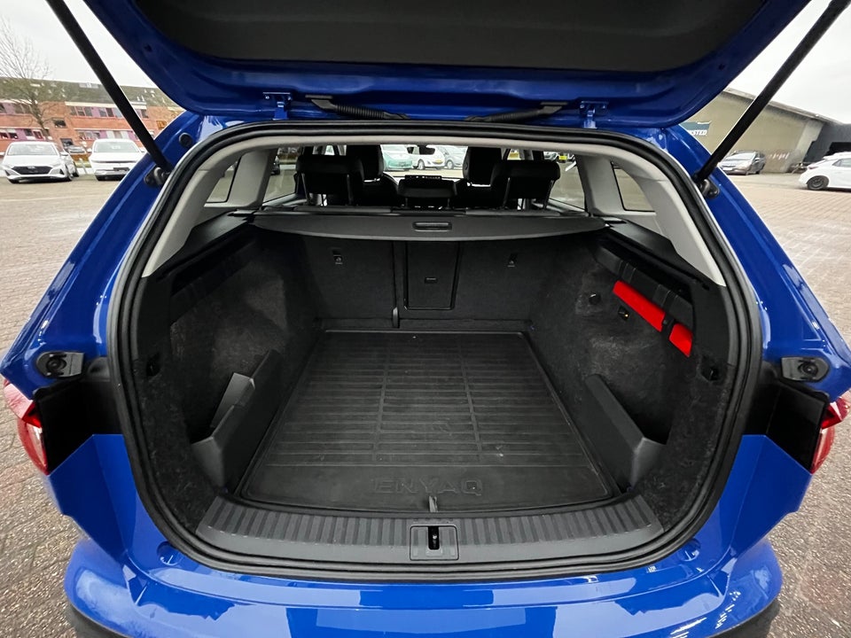 Skoda Enyaq 60 iV Loft 5d