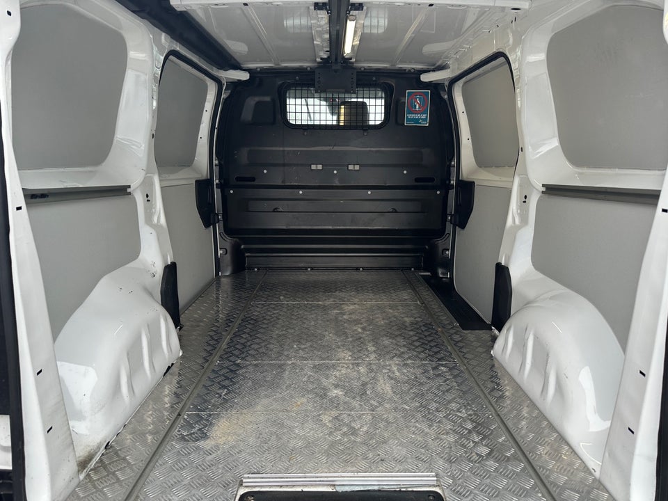 Peugeot Expert 2,0 BlueHDi 120 L2 Plus Van