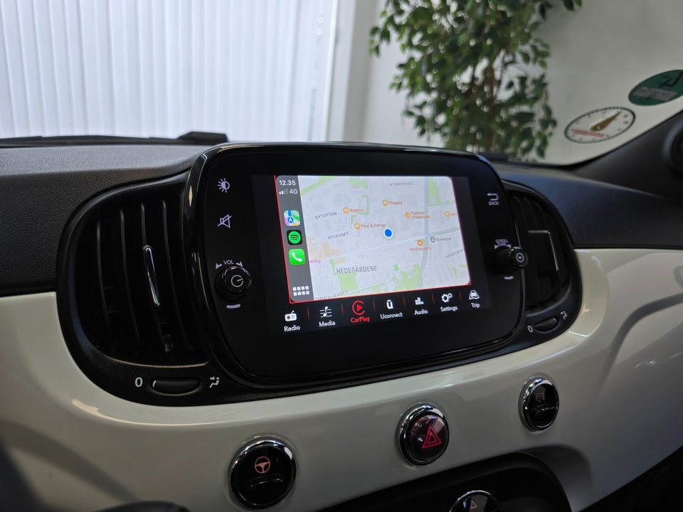 Fiat 500 1,0 Hybrid Lounge 3d