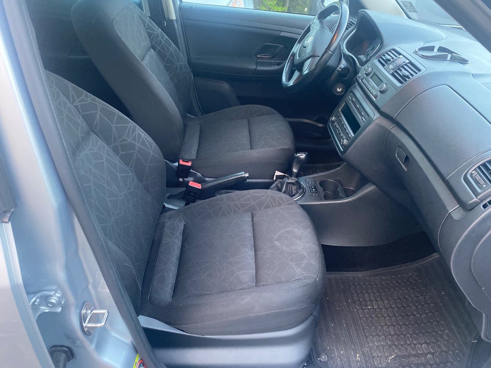 Skoda Fabia 1,2 TSi 86 Ambiente Combi 5d