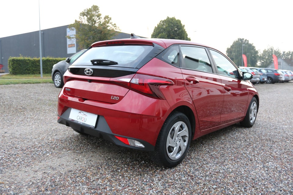 Hyundai i20 1,0 T-GDi Essential DCT 5d