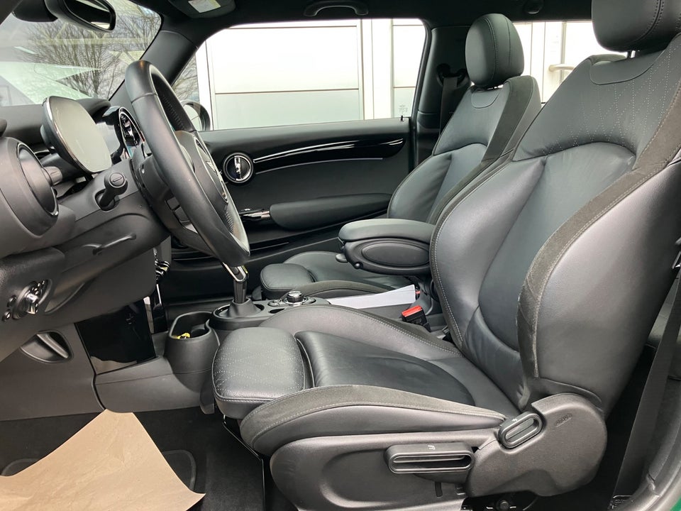 MINI Cooper SE Camden Edition 3d