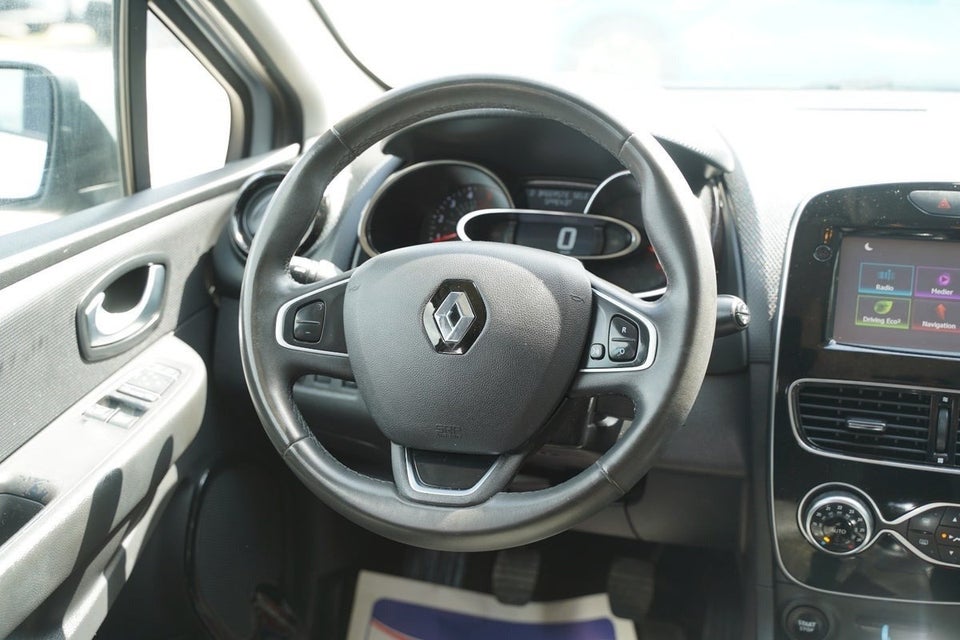 Renault Clio IV 1,5 dCi 90 Zen Sport Tourer 5d